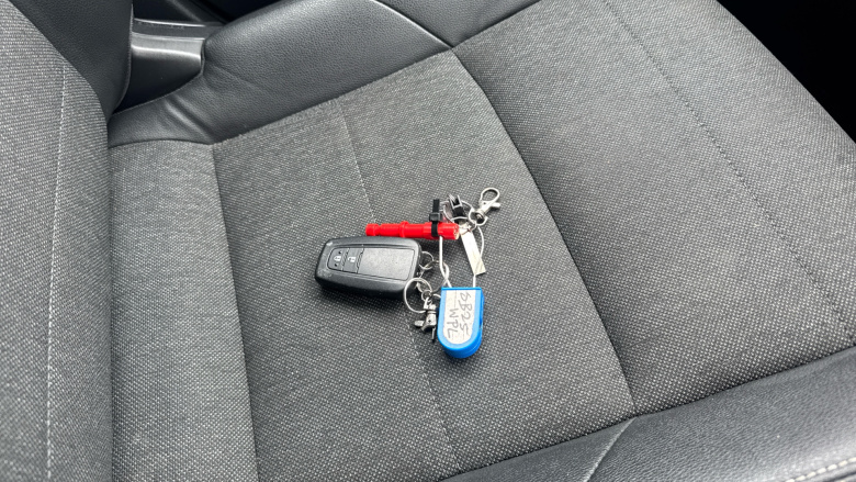 Toyota Corolla 2.0 VVT-i Hybrid Design 5dr CVT Hybrid Hatchback